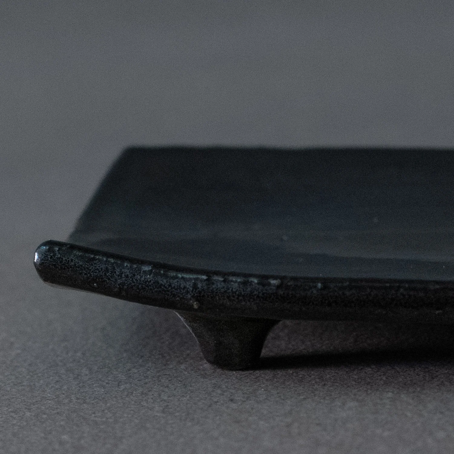 Black Minu Yaki Long Catchall - Image 6