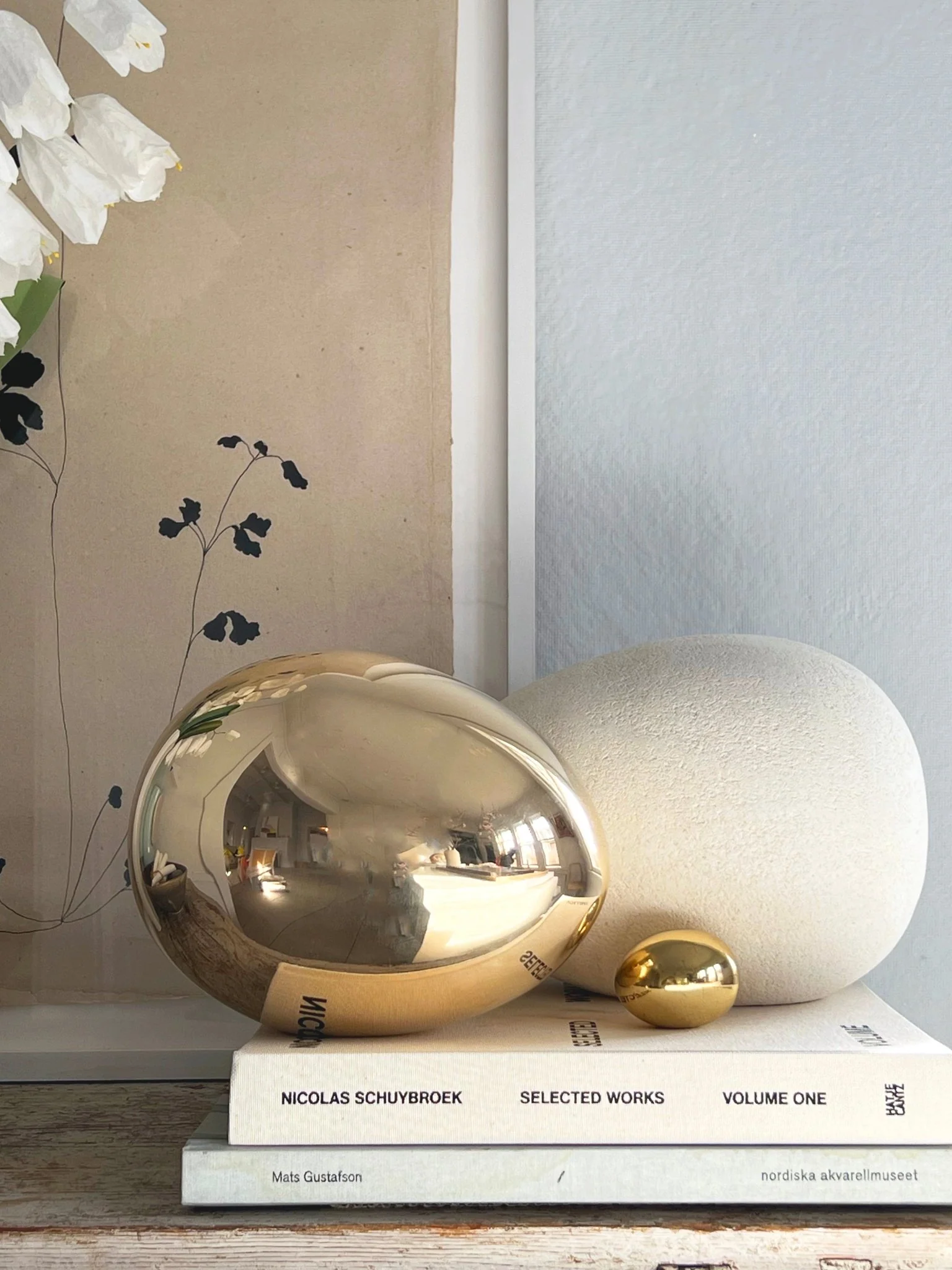 Brass Egg Paperweight - Image 8