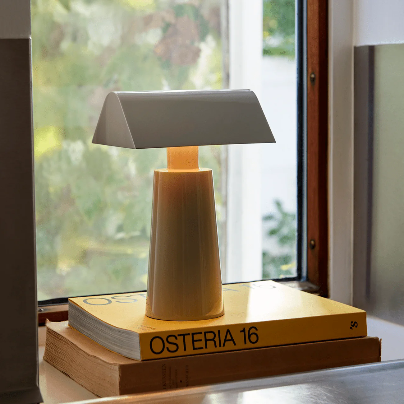 Caret Portable Lamp: Silk Grey - Image 4