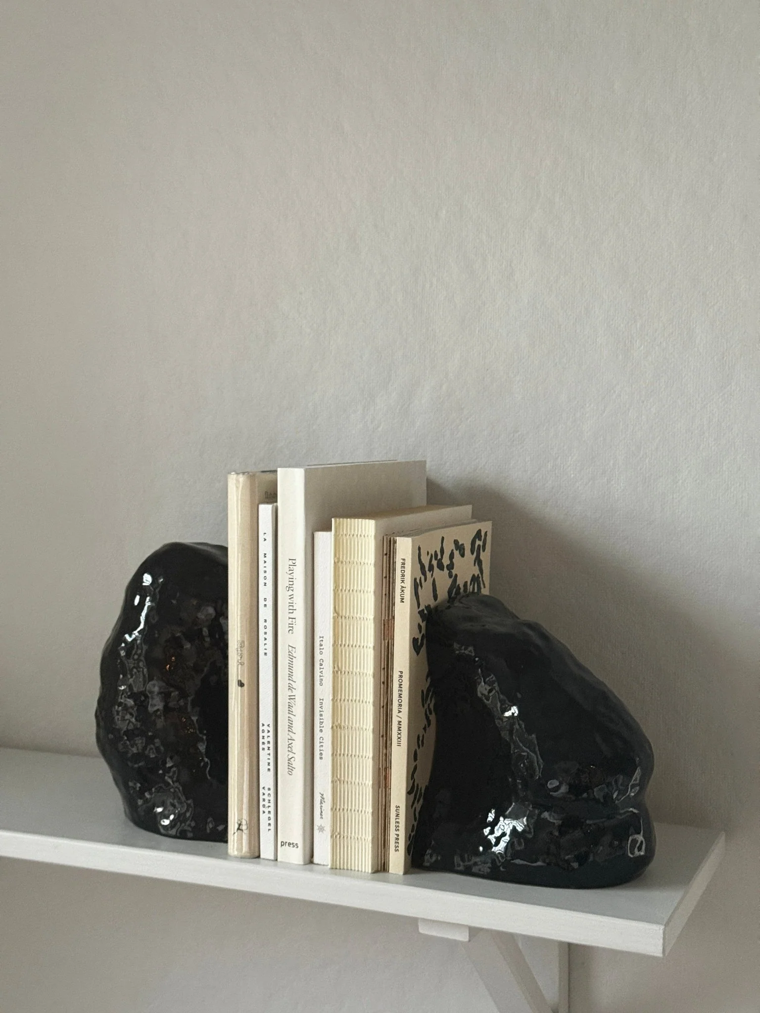 Céju Bookend  Set - Image 3