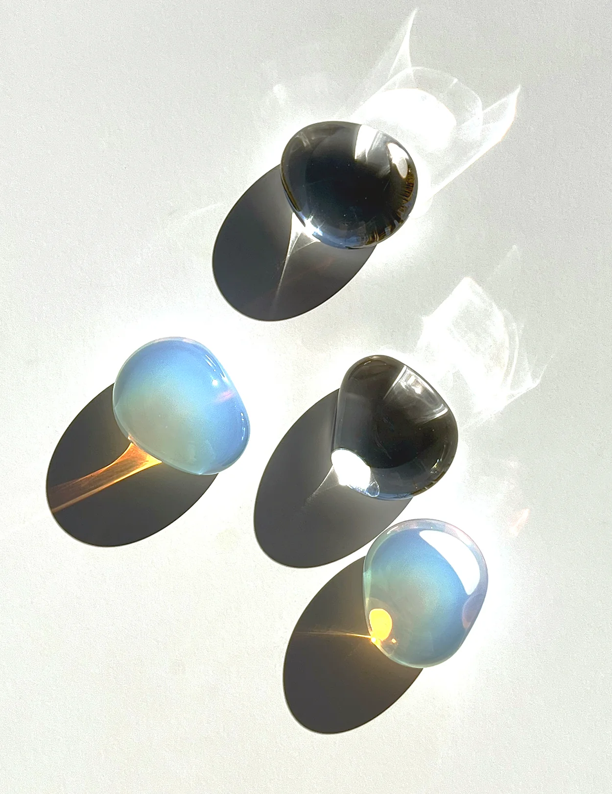 Glass River Stone Paperweights - Image 12