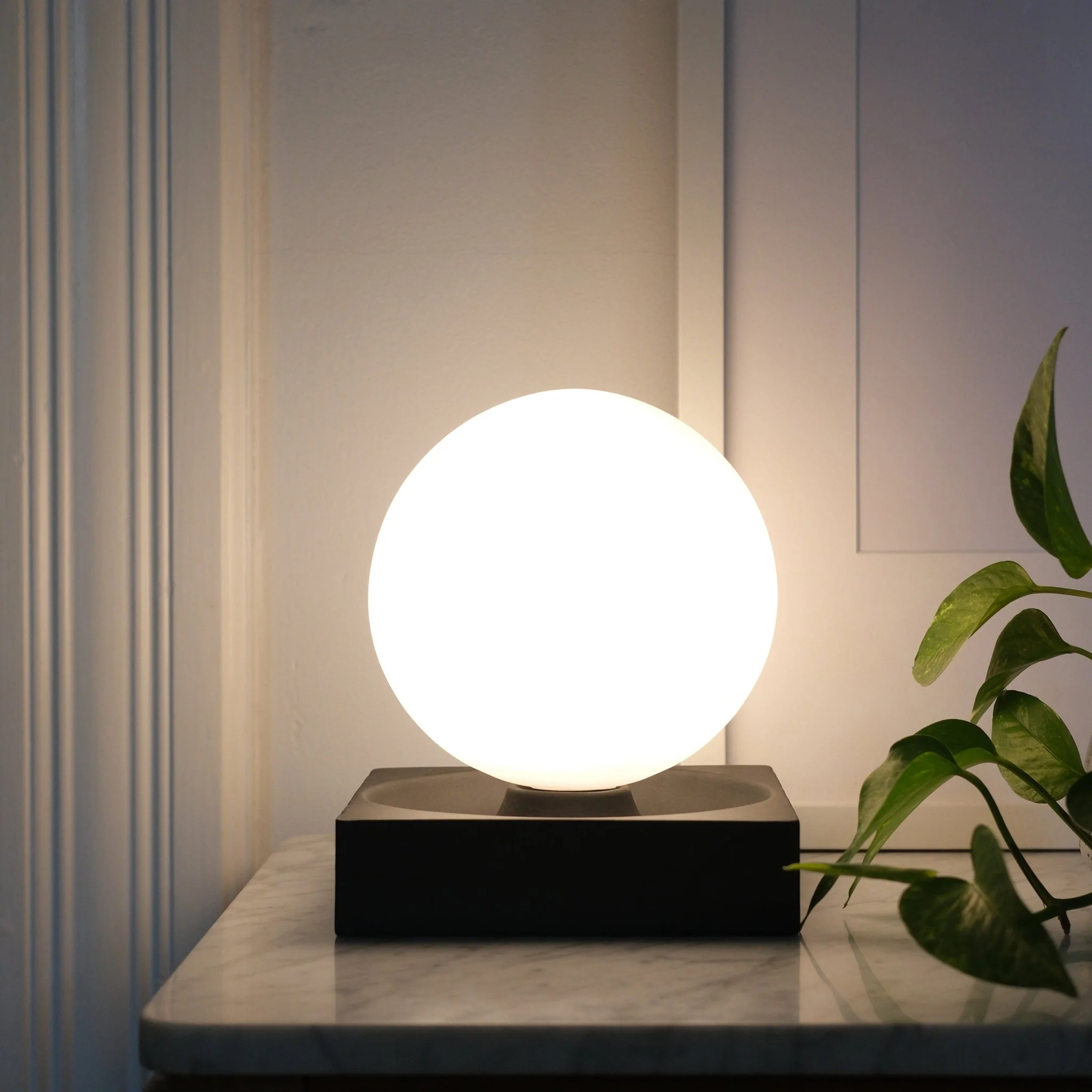 Wall/Table Ceramic Lamp: 6 colorways - Image 3
