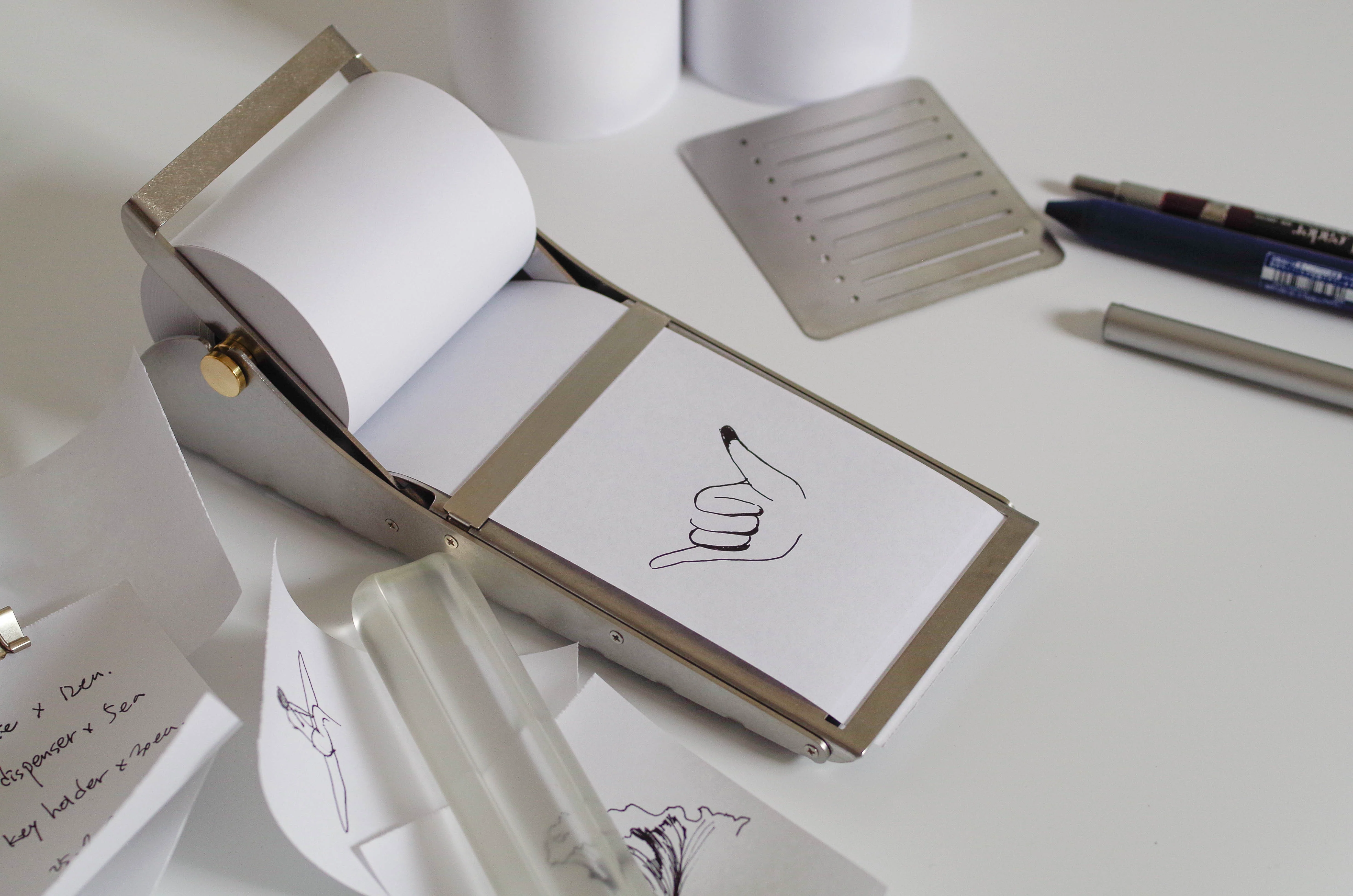 Desktop Roll Note Pad: Stainless Steel - Image 11