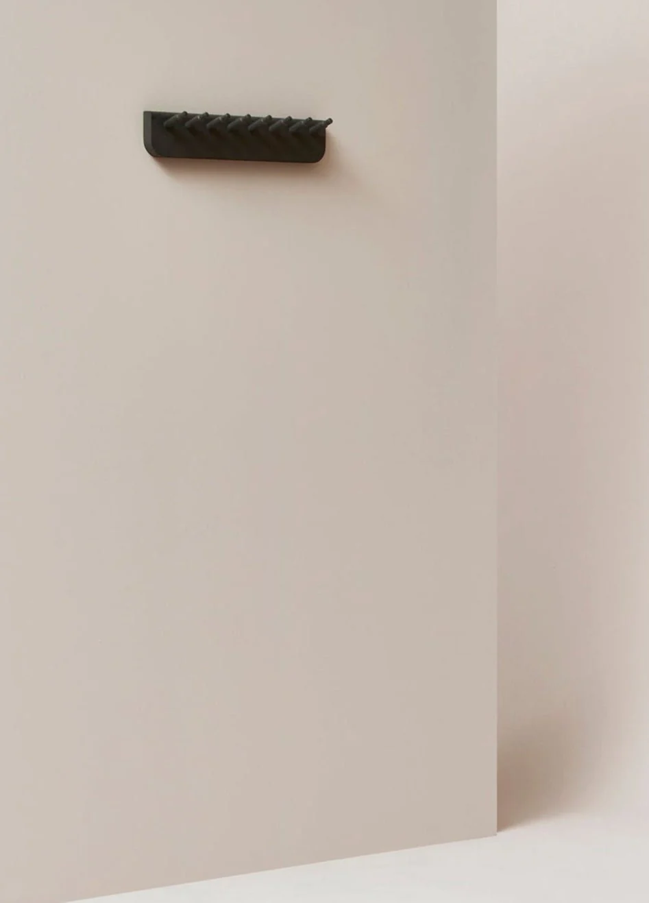 Echo Hanging Rack, Black: 2 Sizes - Image 5