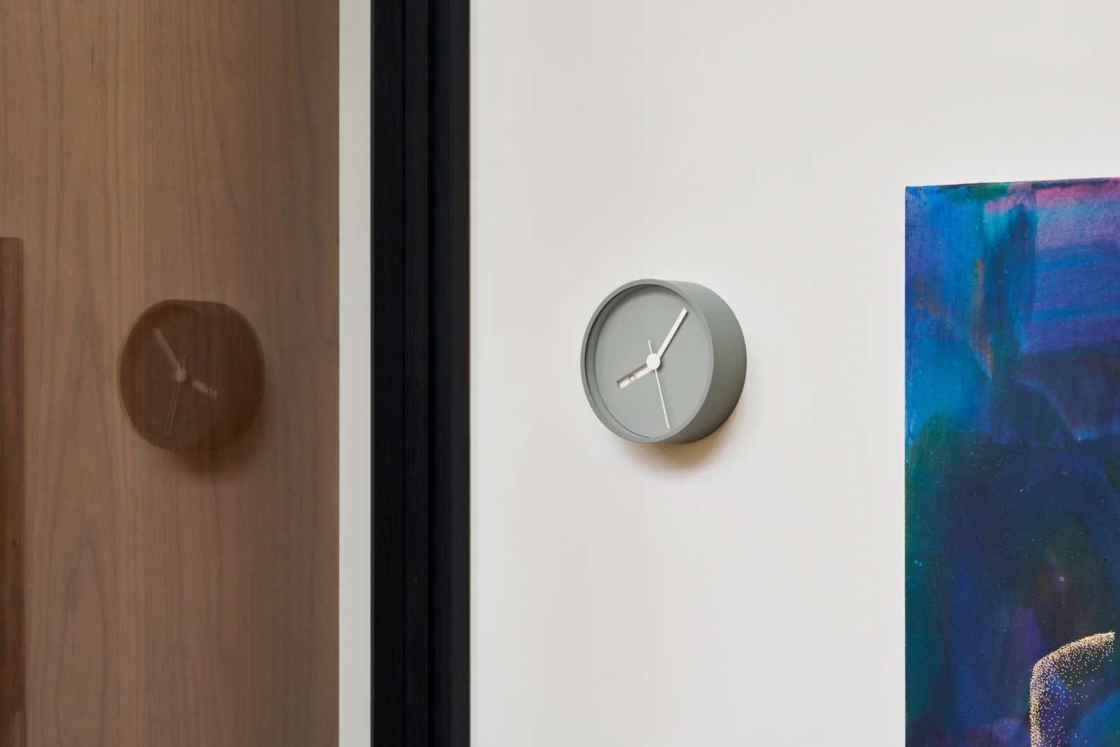 Extra Normal Clock - Image 12
