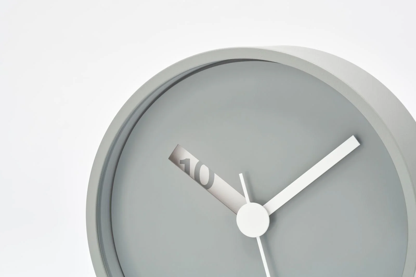 Extra Normal Clock - Image 14