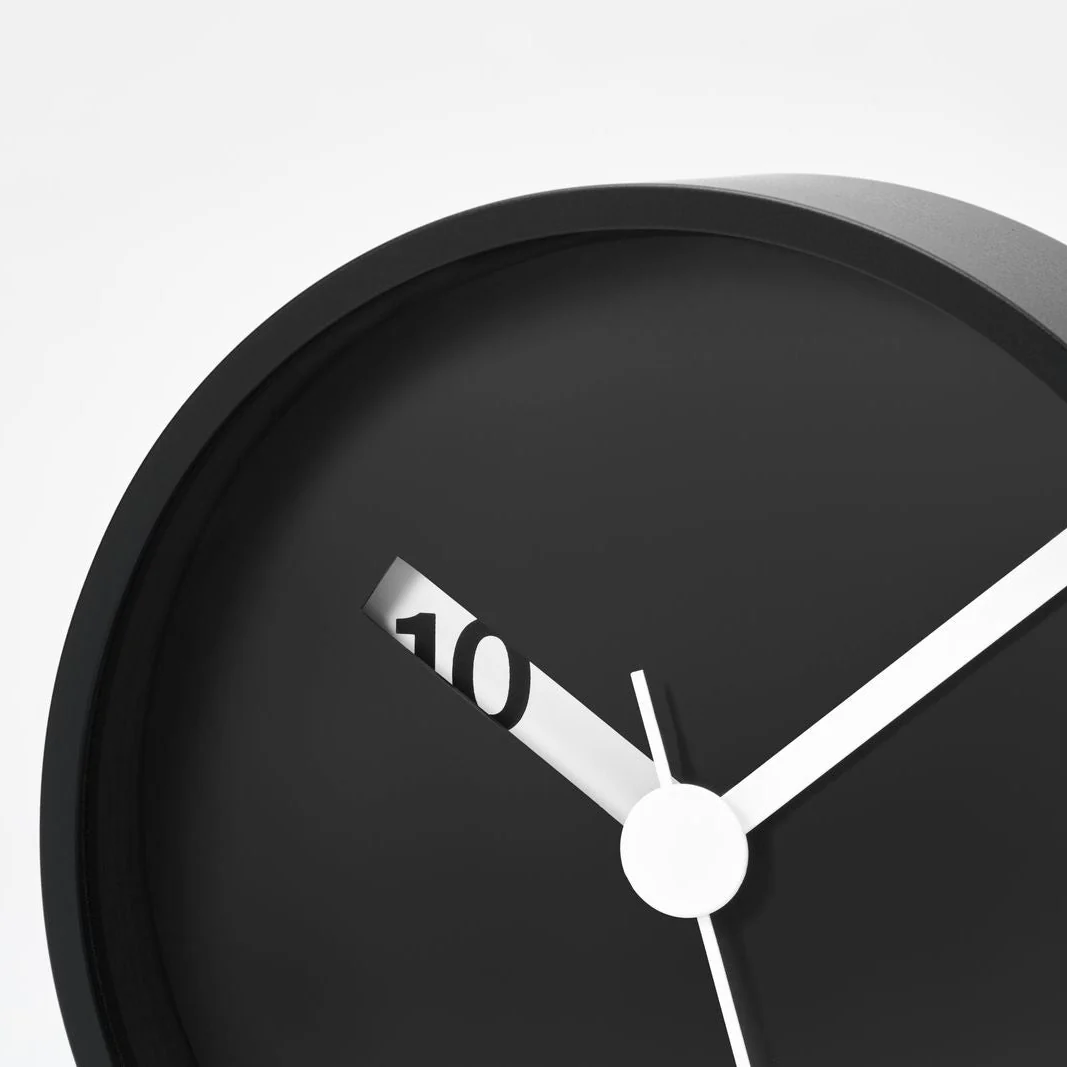 Extra Normal Clock - Image 2
