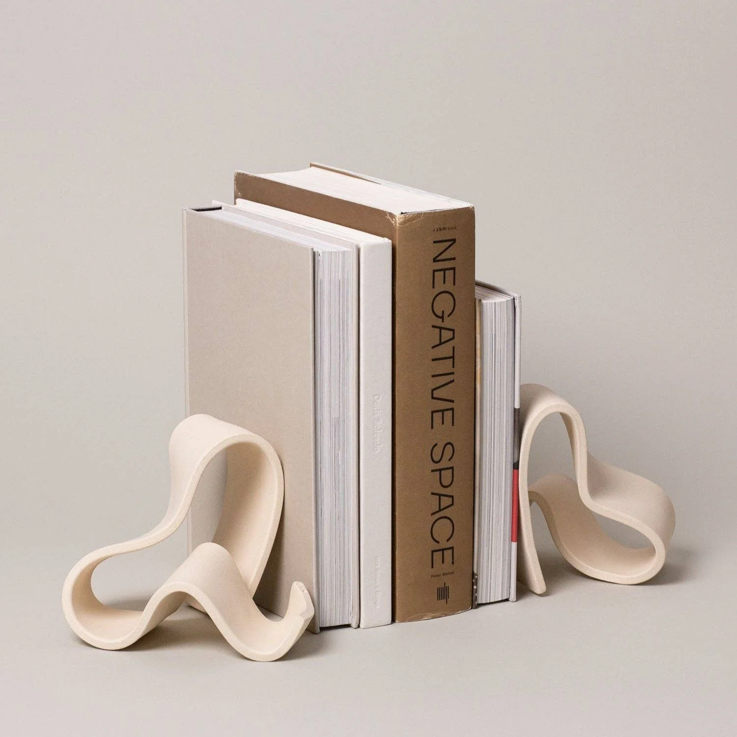 Fettu Bookend Set - Image 5
