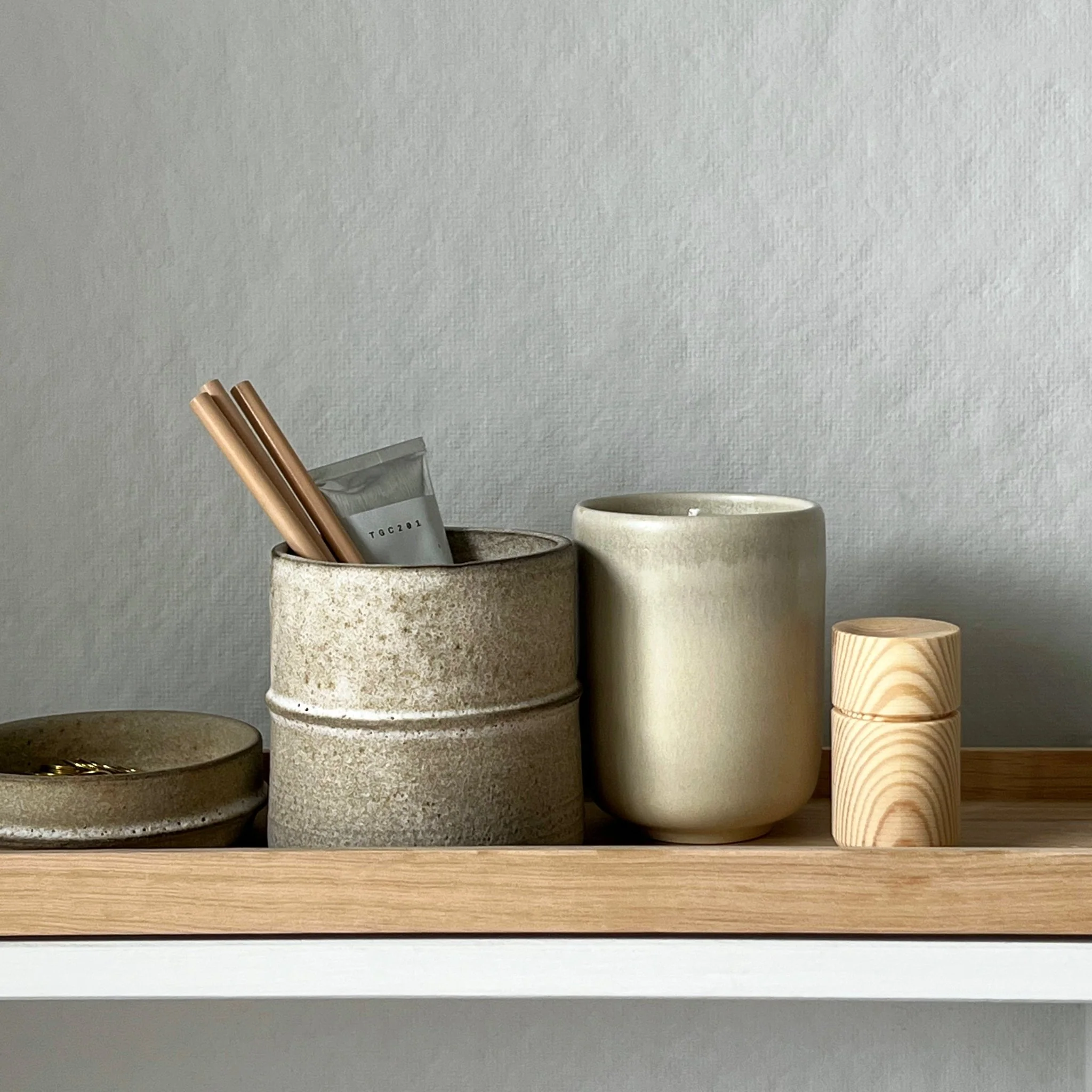 Julia Finlayson Ceramic Desk Set: Stone White - Image 5