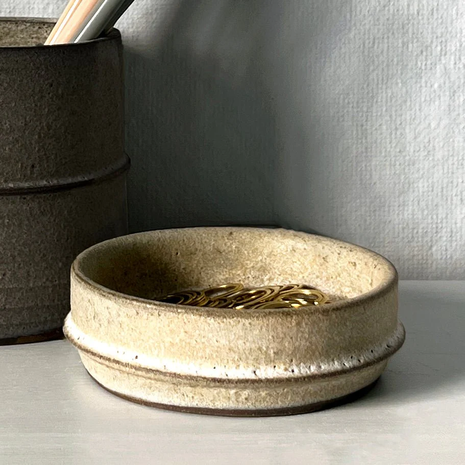 Julia Finlayson Ceramic Desk Set: Stone White - Image 9