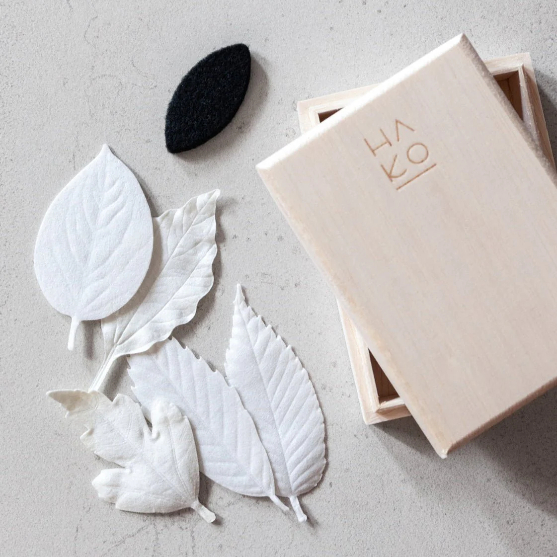 Paper Leaves Incense Box Set - Image 9