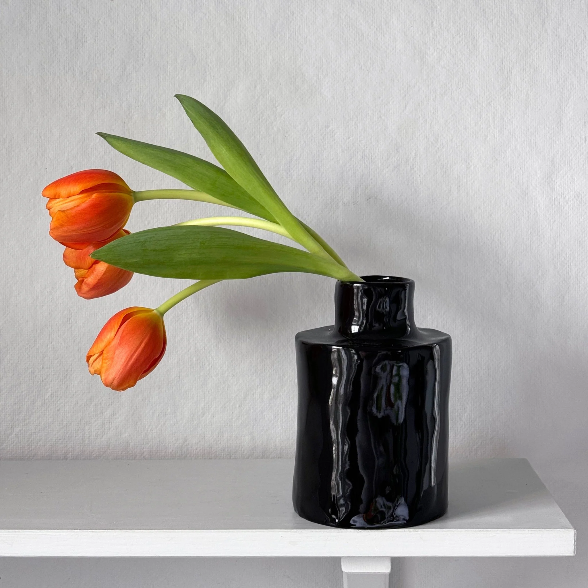 Héléna Marie Vases: Deep Black - Image 4