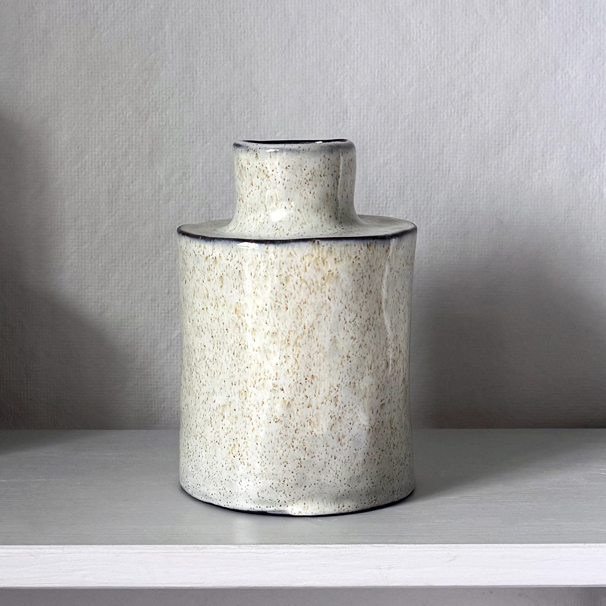 Héléna Marie Vases: Pale - Image 6