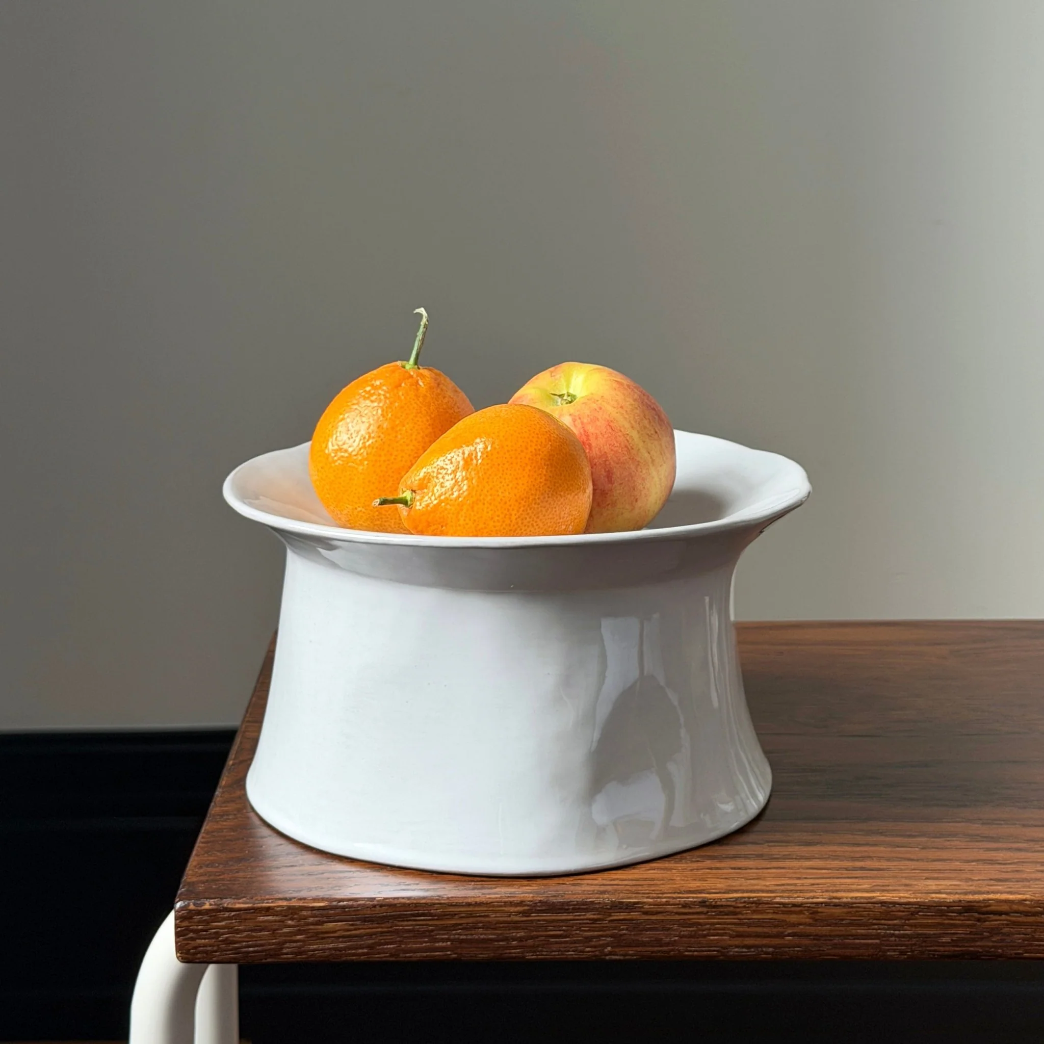 La Mére Ceramic Pedestal: Whites