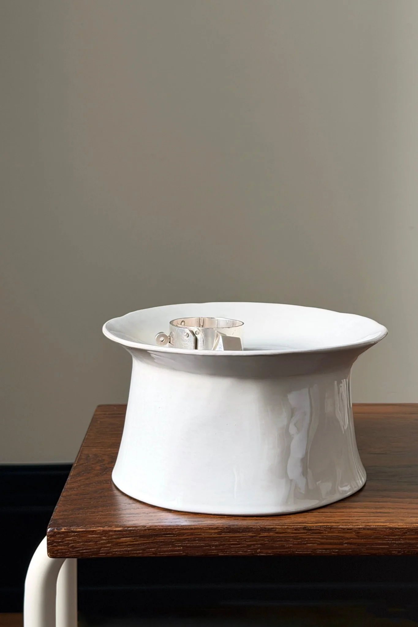 La Mére Ceramic Pedestal: Whites - Image 3