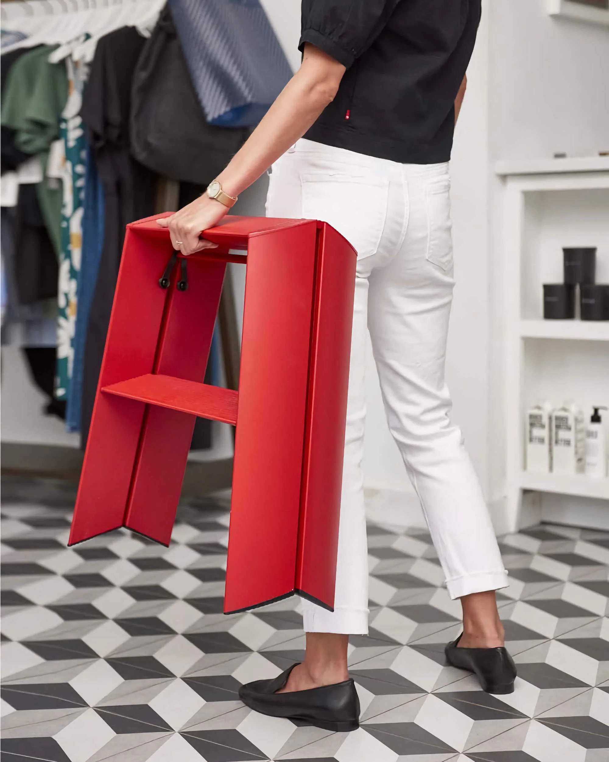 Hasegawa Lucano Step Ladder: 2-step, Red - Image 4