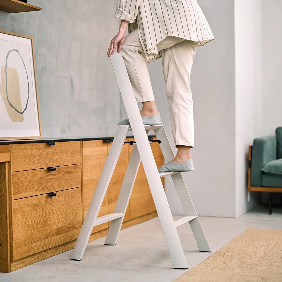 Hasegawa Lucano Step Ladder: 3-step, Crystal Gray - Image 7