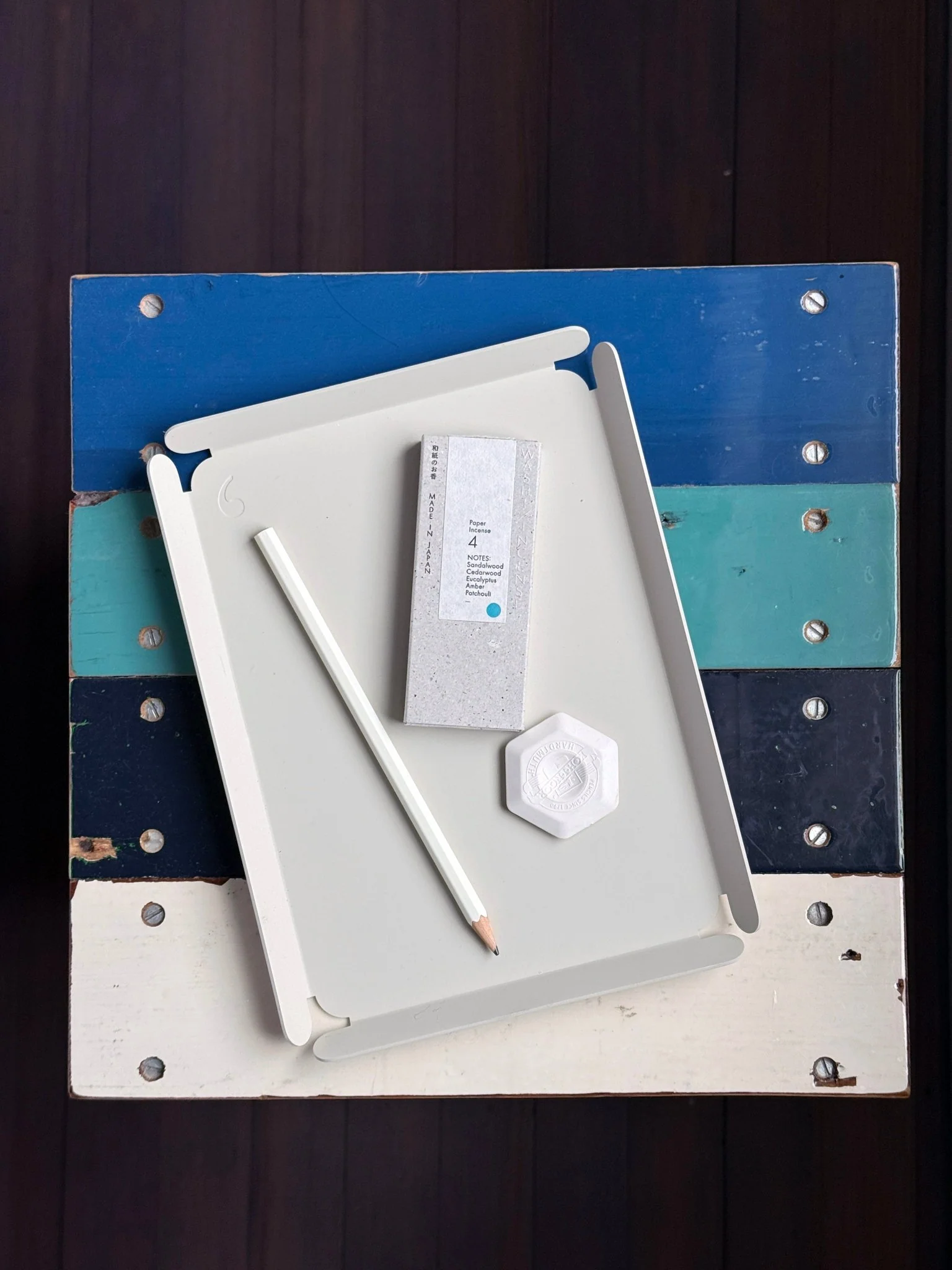 Midori Pencil Set: Whites - Image 3