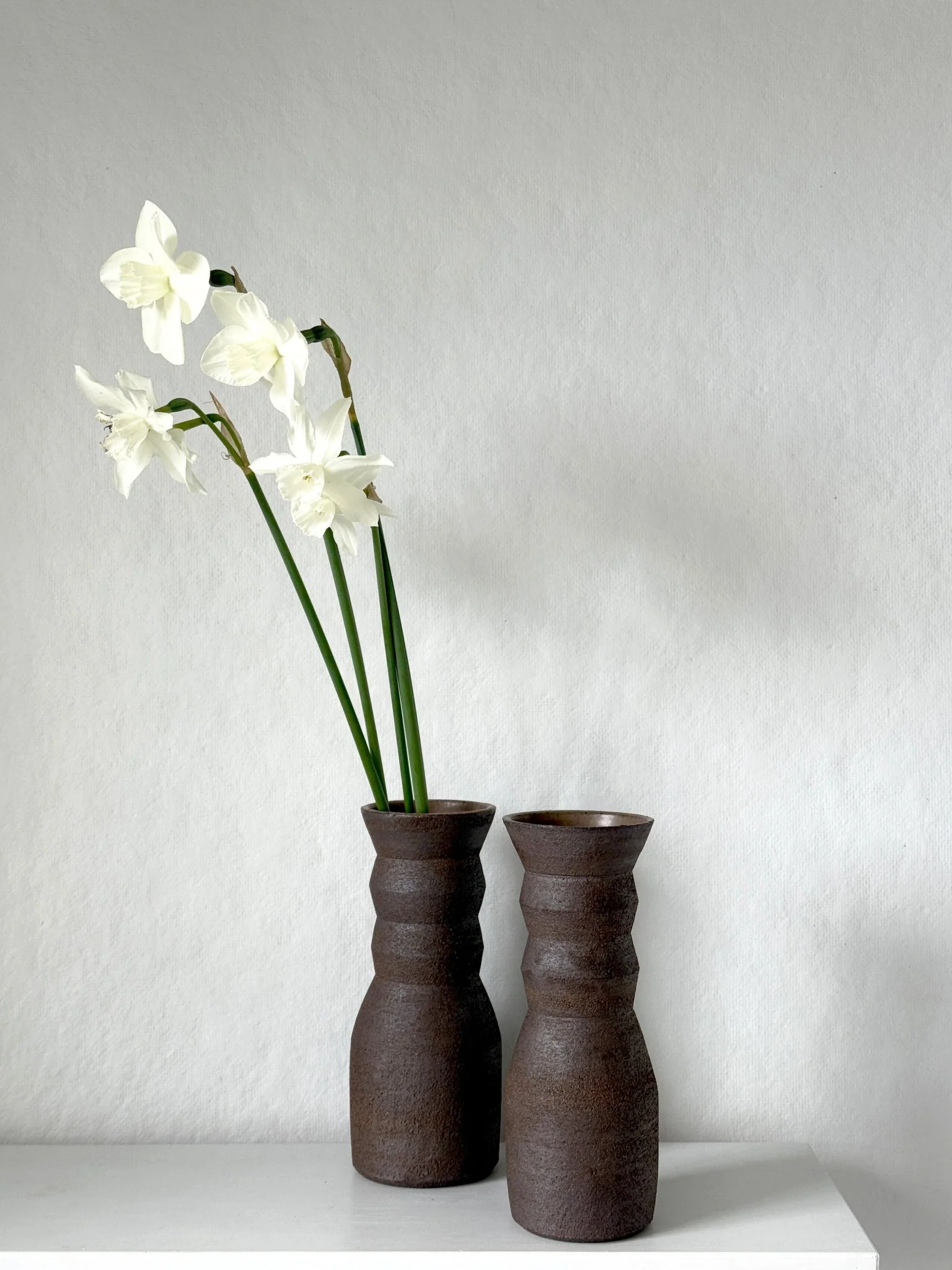 Olivia Snow Ceramic Vases - Image 5