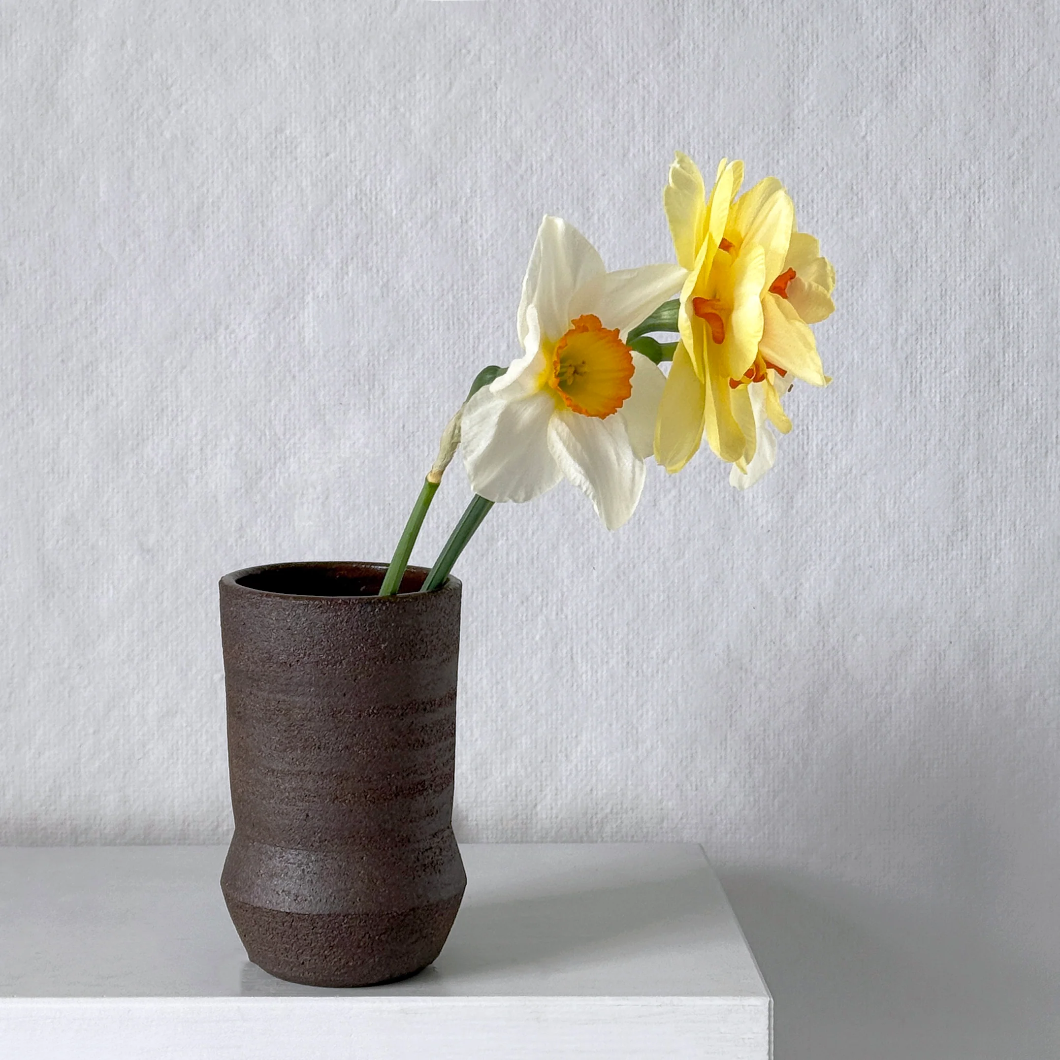 Olivia Snow Ceramic Vases - Image 7