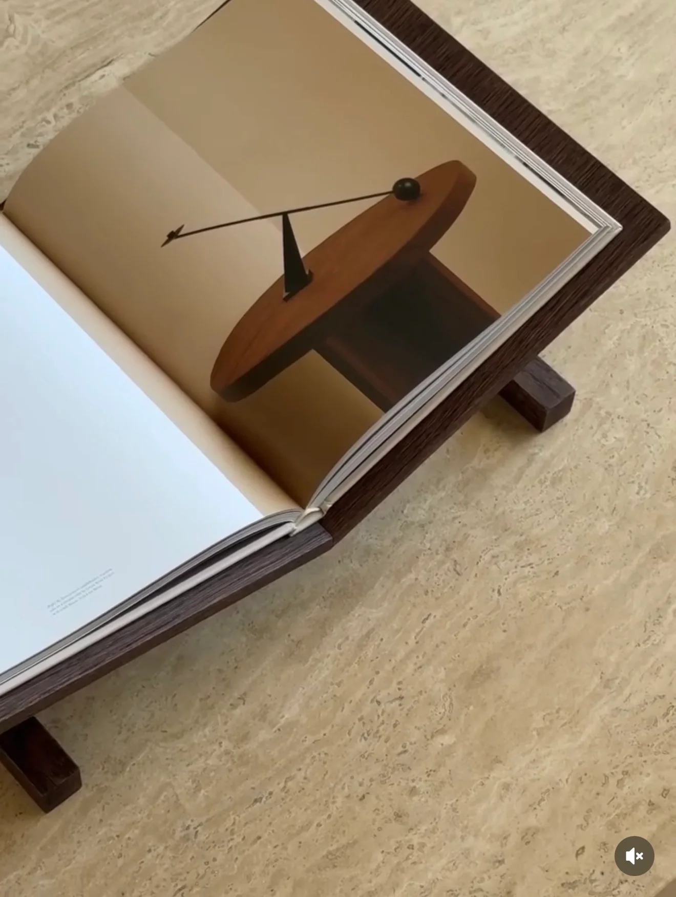 Page Bookstands: Dark Smoked Oak, 2 sizes - Image 11