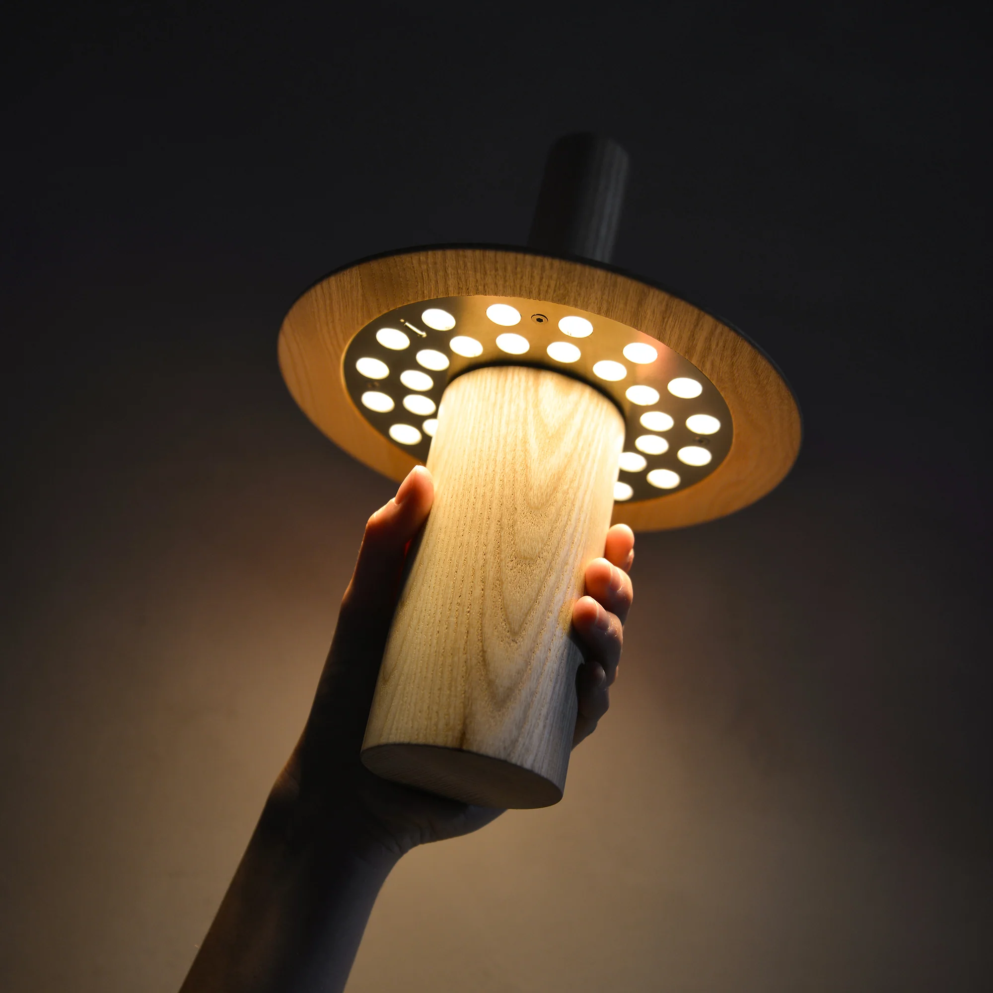 Pepa Ash Portable Light - Image 9