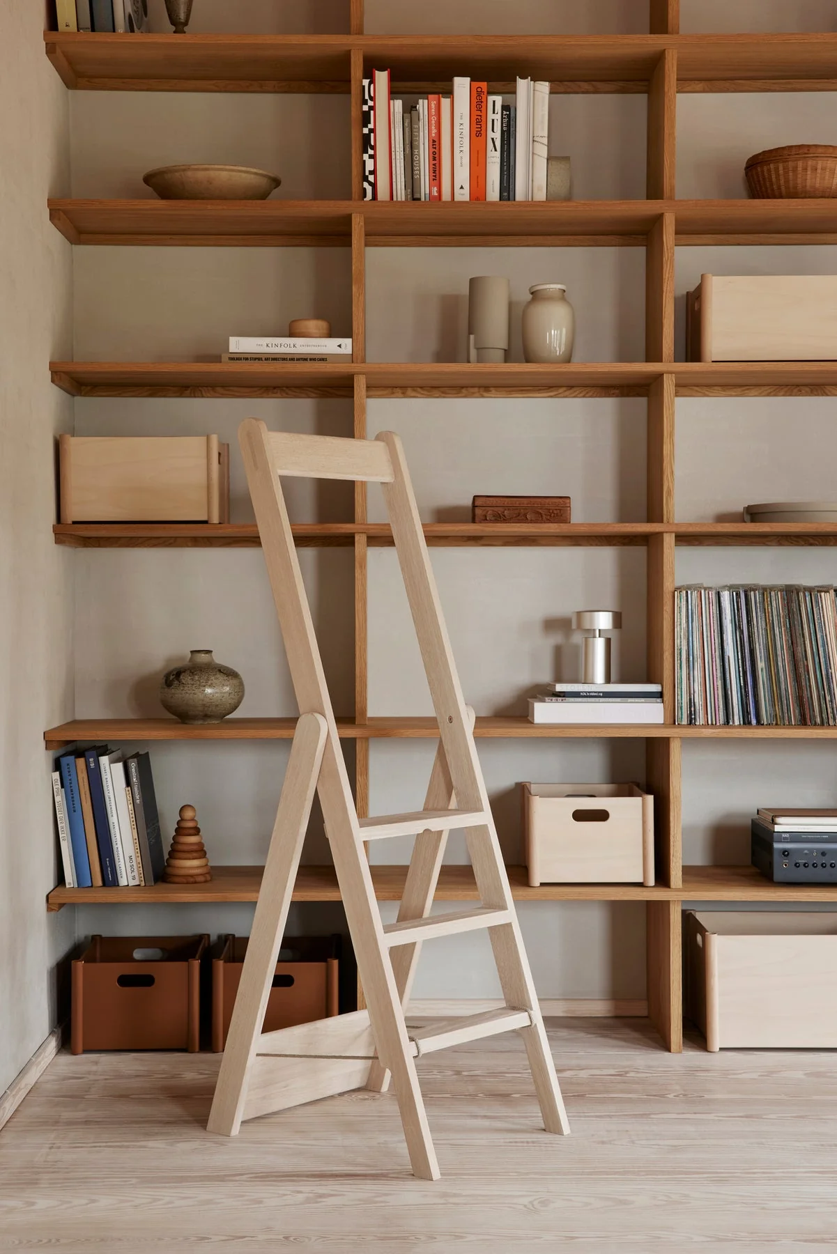 Pillar Storage box: Beech - Image 6
