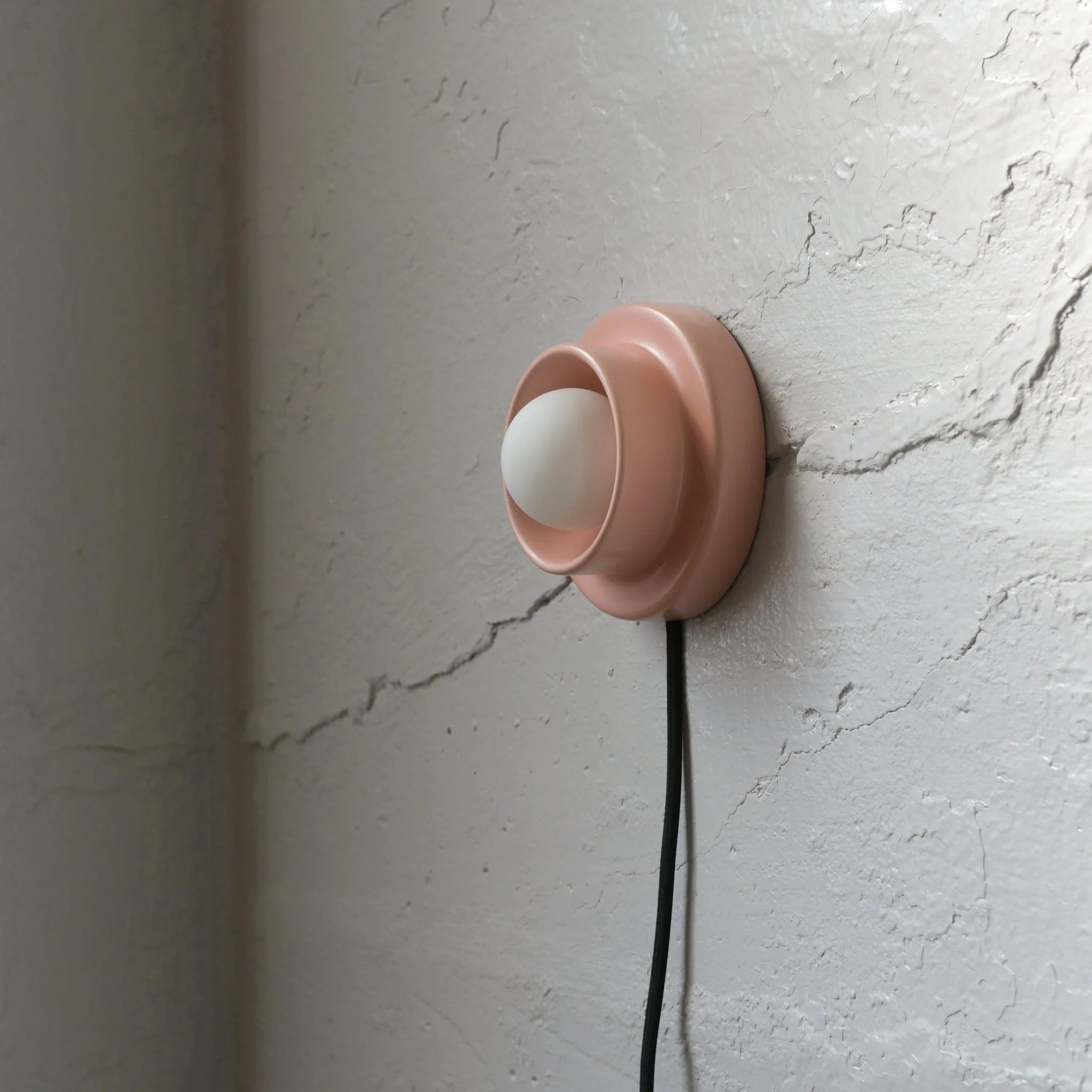 Q Ceramic Sconce: 10 colorways - Image 7