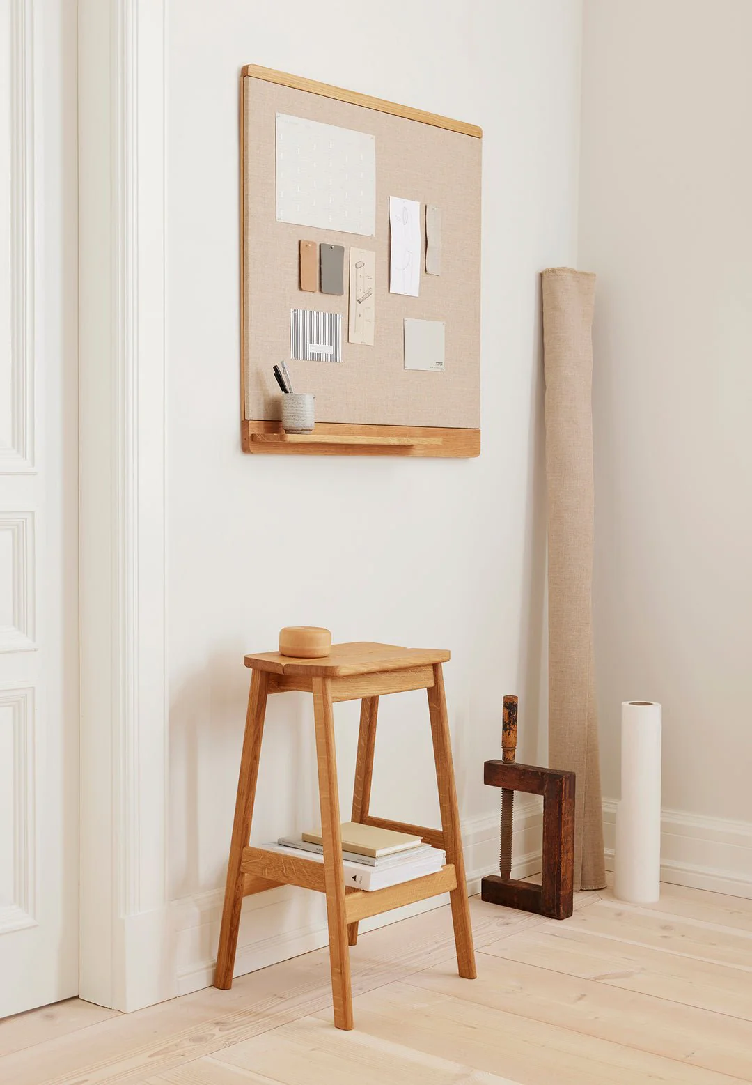 Square Pin Board:  Oiled Oak - Image 6