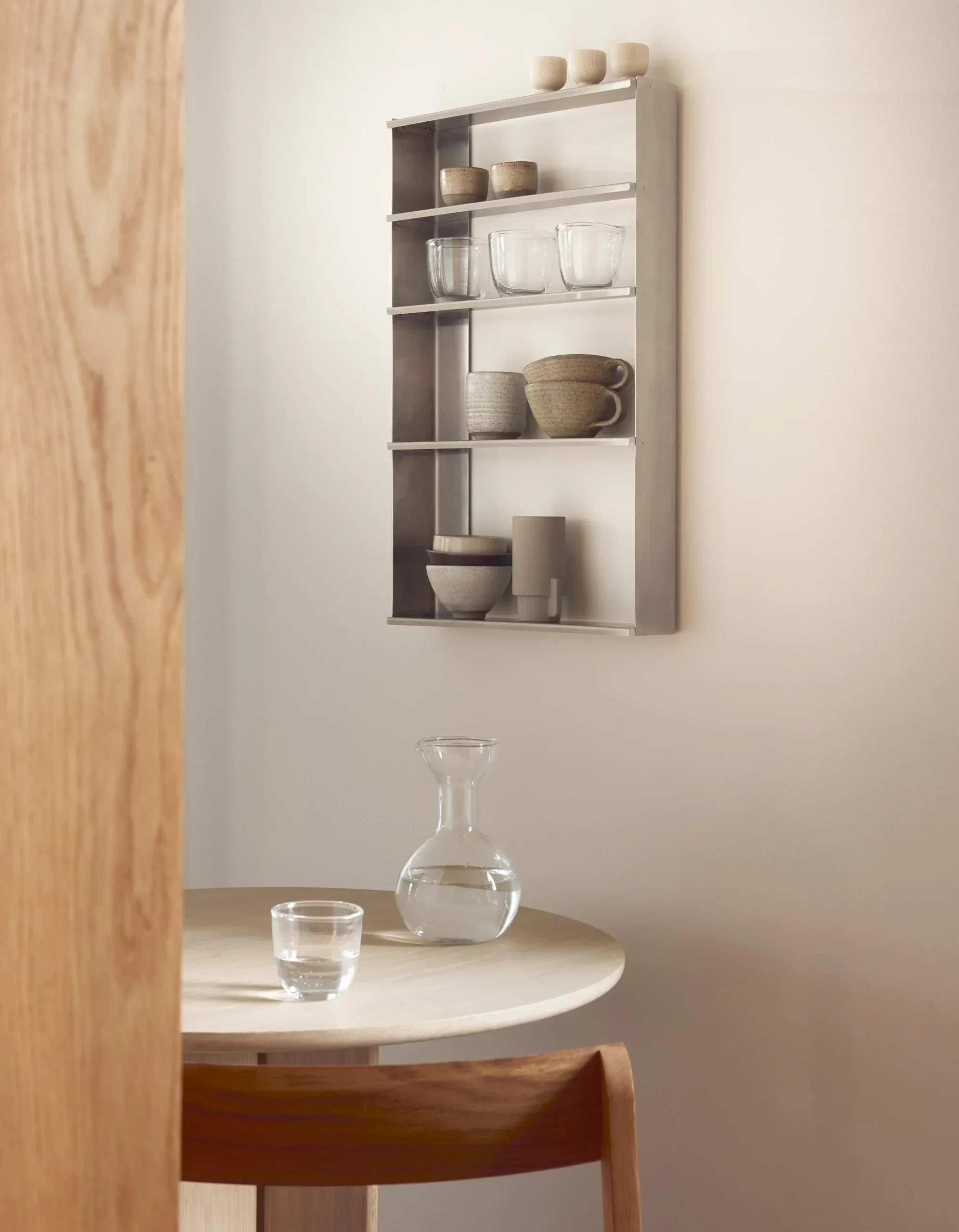 Taper Shelf: Case - Image 5