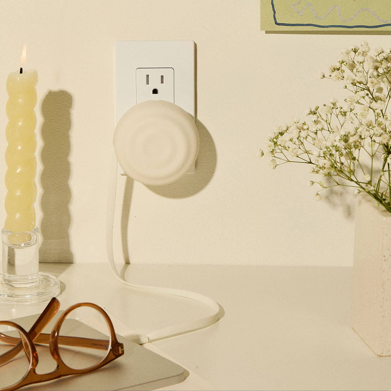 Counterpart USB-C Retractable Charger: Pearl - Image 3