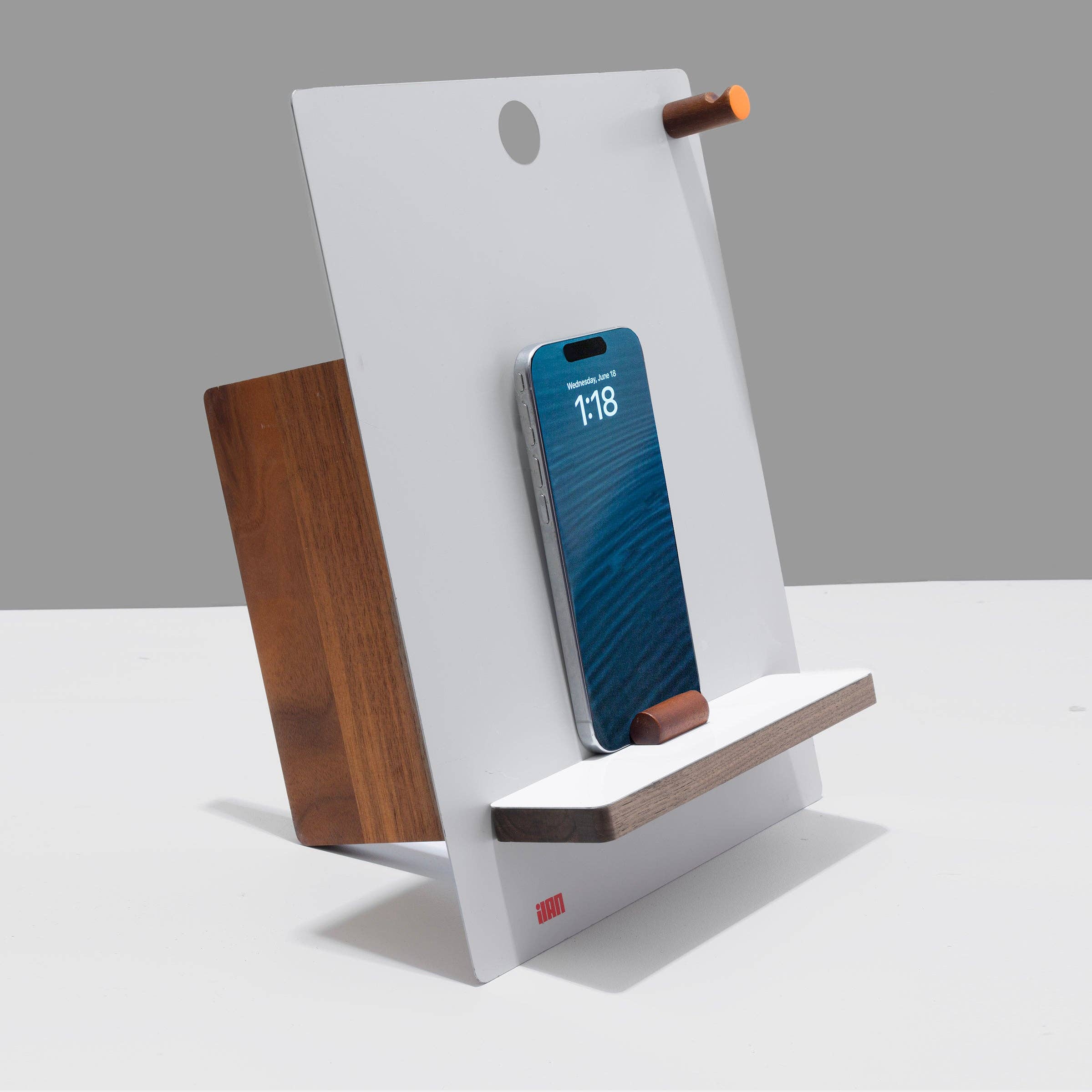 Ilan Easel: Grey - Image 4