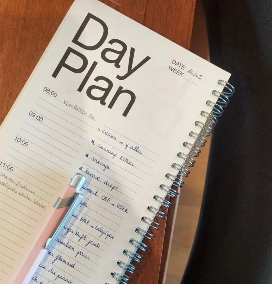 Things To Do Planner: Tahin Beige - Image 3