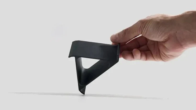 Tri-Angle 55-66-88 Phone Stand: Black - Image 10