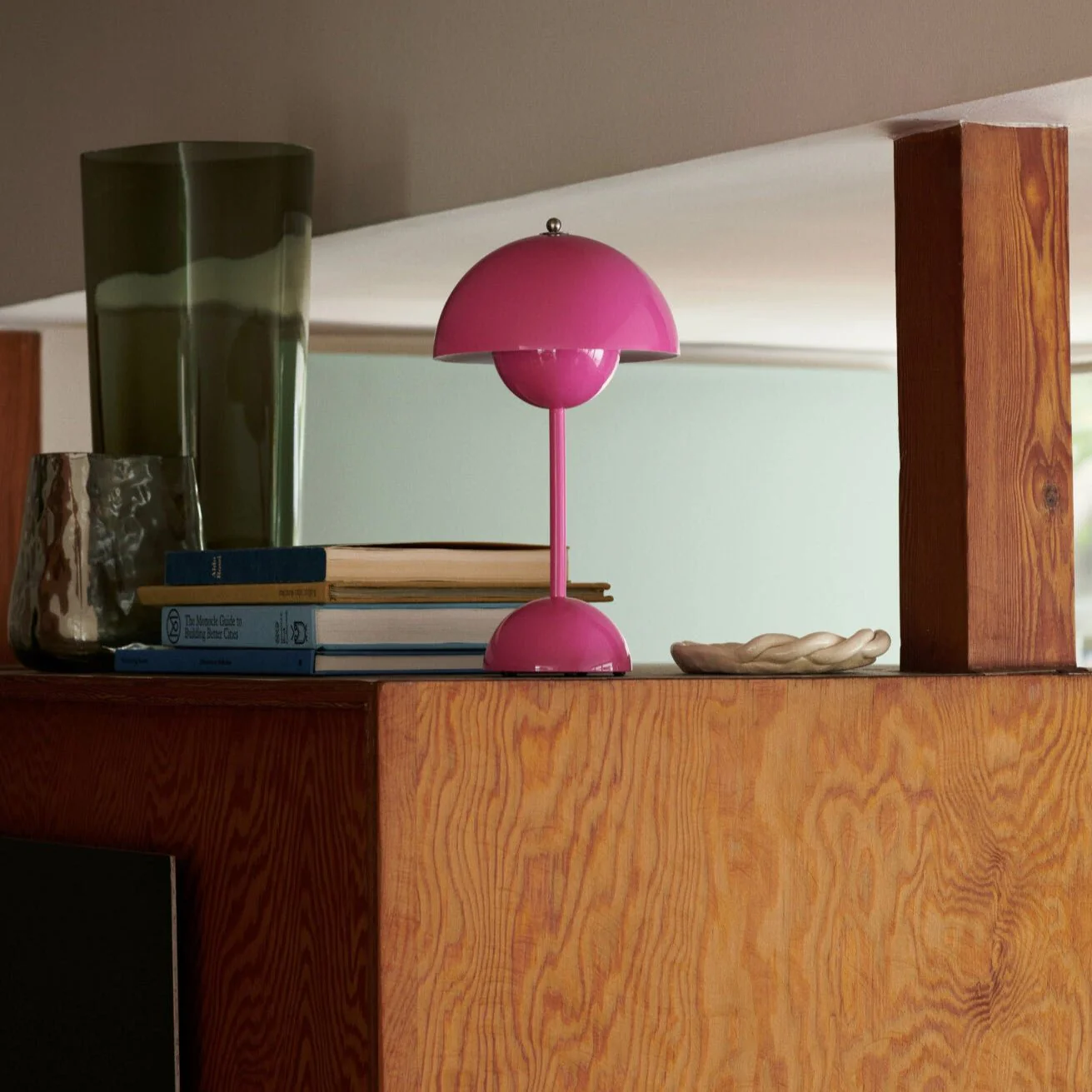 Verner Panton Flowerpot Portable Lamp: Pink - Image 3