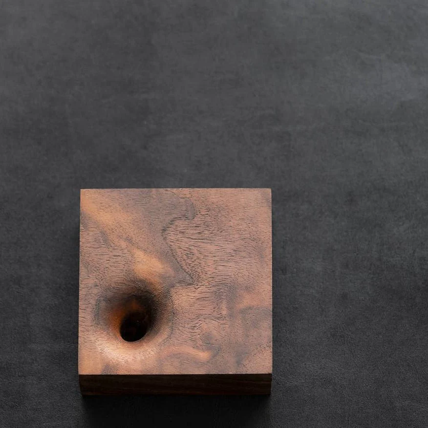 Walnut Pen Stand - Image 5