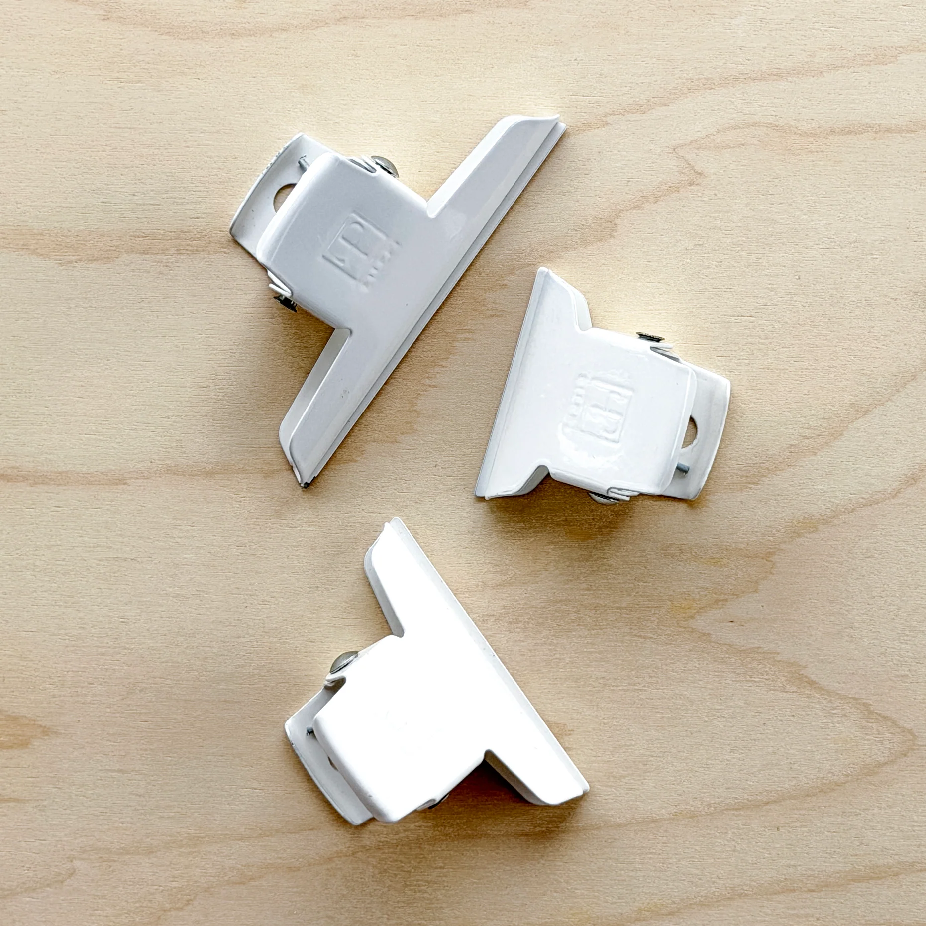 White Clip Set
