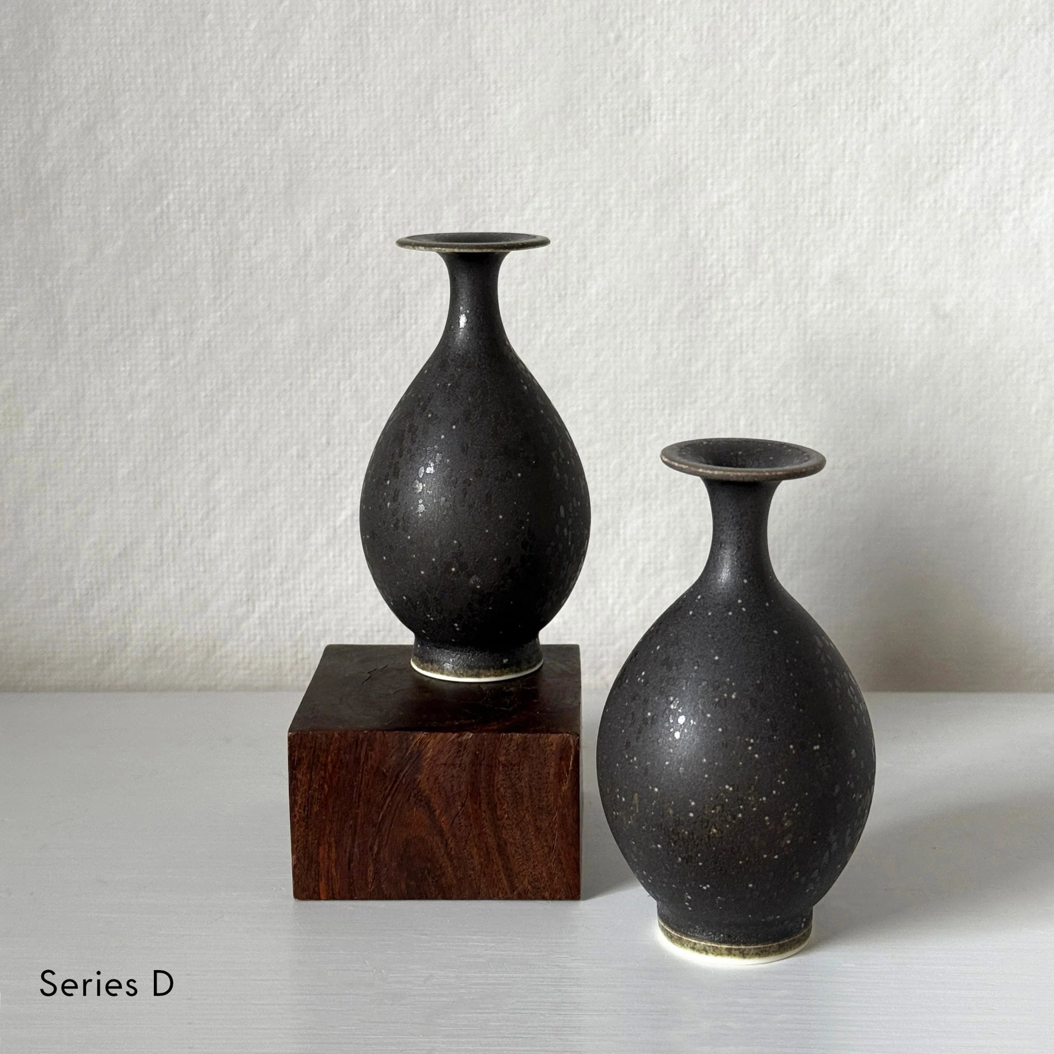 Yuta Segawa Vases: Black - Image 7